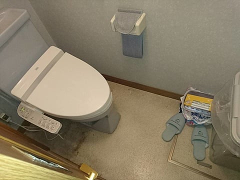 トイレ工事　施工前